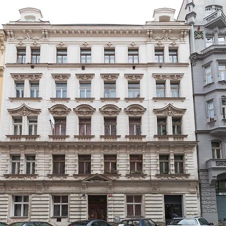 Dream Duplex On Riverside Prague Exterior photo